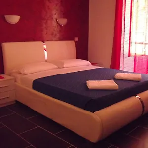 Gio Luxury Couette-café