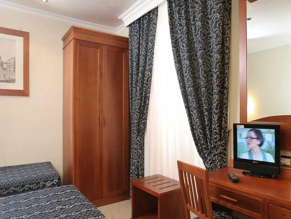 Adorasuite B&B Roma Oda ve Kahvaltı